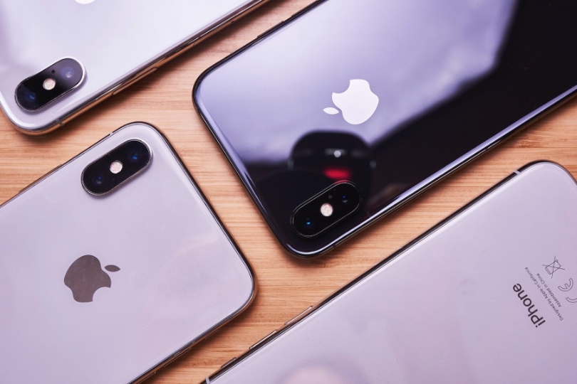 Which is the Best Refurbished iPhone to Buy?